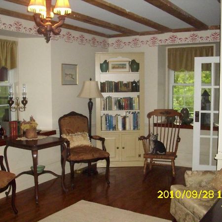 The Old Shipman House Bed & Breakfast Kemptville Eksteriør billede