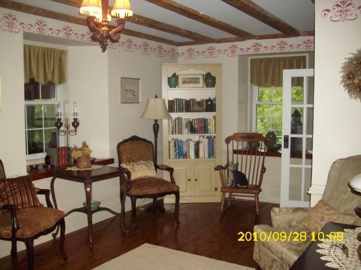 The Old Shipman House Bed & Breakfast Kemptville Eksteriør billede